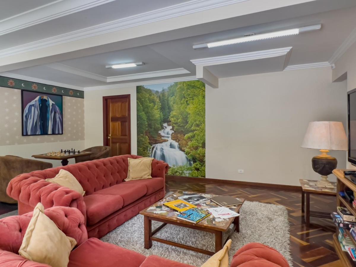 Recanto Do Pepe Hotel Campos do Jordao Bagian luar foto